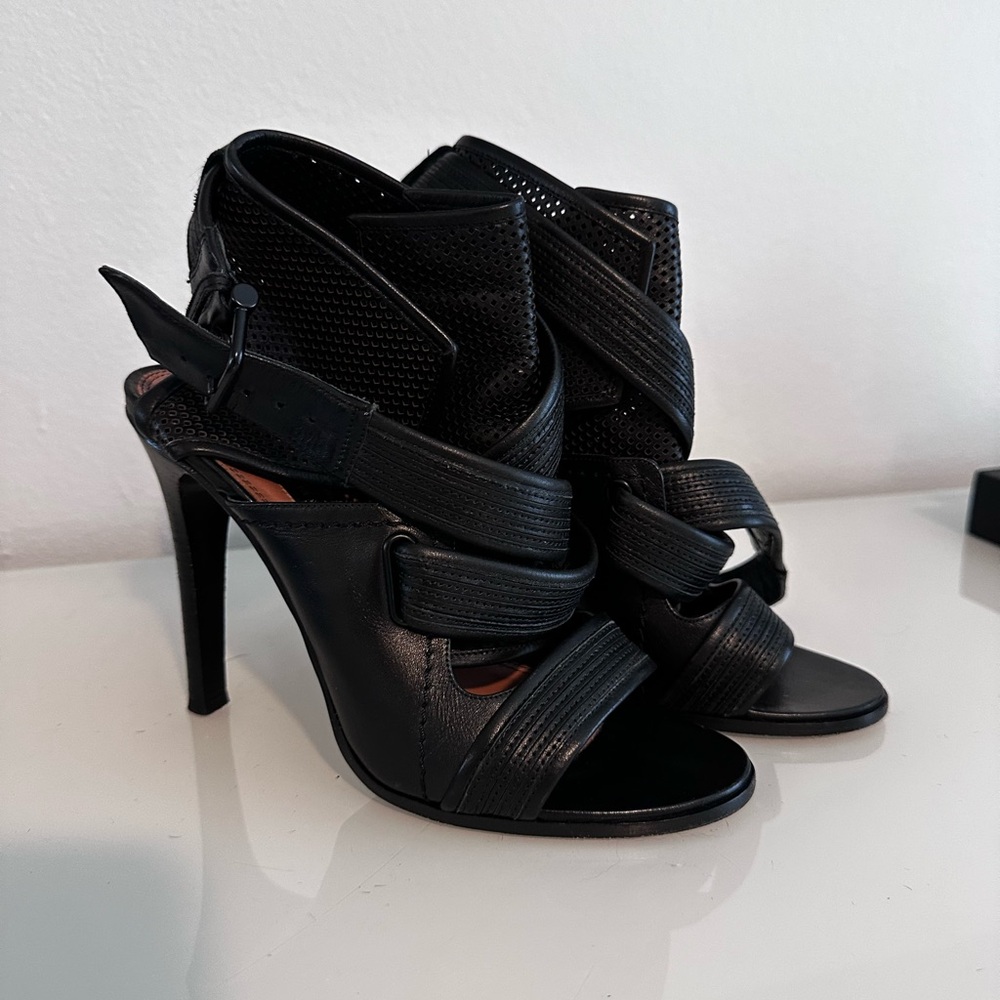 Elegant Black High Heel Sandals